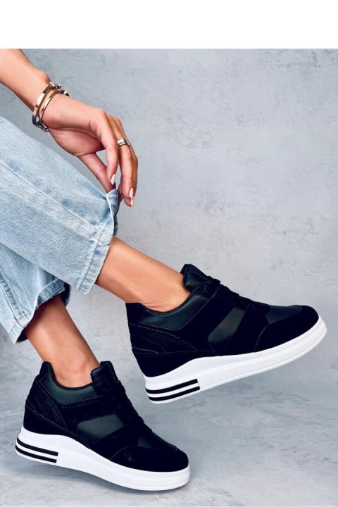 Sneakersy na koturnie RINNO BLACK - Inello Sneakersy na koturnie RINNO BLACK - Inello