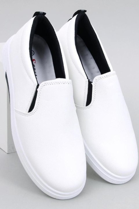 Trampki slip-on ALLIOT WHITE - Inello Trampki slip-on ALLIOT WHITE - Inello
