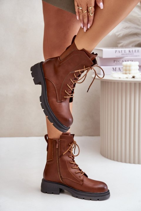 Workery Model Leairae RMR2221-24 Brown - Step in style Workery Model Leairae RMR2221-24 Brown - Step in style