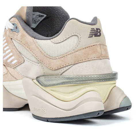 New Balance 9060 Sea Salt New Balance 9060 Sea Salt