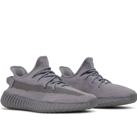 Buty sportowe Adidas Yeezy 350 v2 - Szare - IF3219 Buty sportowe Adidas Yeezy 350 v2 - Szare - IF3219