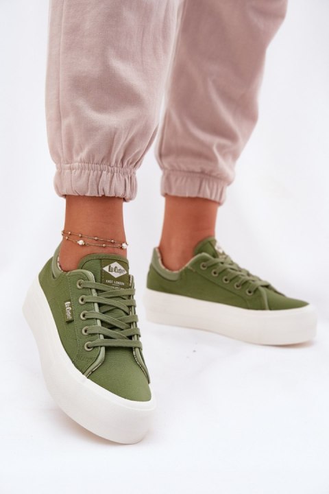 Trampki Model Lee Cooper LCW-25-31-3449L Green - Step in style Trampki Model Lee Cooper LCW-25-31-3449L Green - Step in style