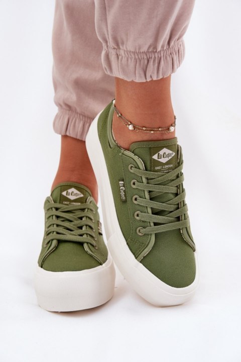 Trampki Model Lee Cooper LCW-25-31-3449L Green - Step in style Trampki Model Lee Cooper LCW-25-31-3449L Green - Step in style