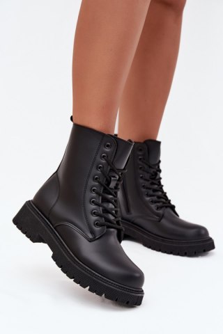 Workery Model Tavera 25BT26-9122 Black - Step in style