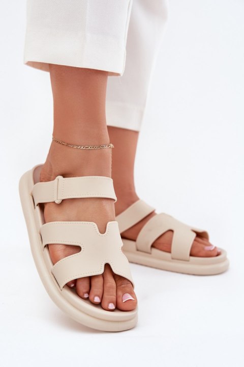 Sandał Klapki Model Tavirae CK321P Beige - Step in style Sandał Klapki Model Tavirae CK321P Beige - Step in style