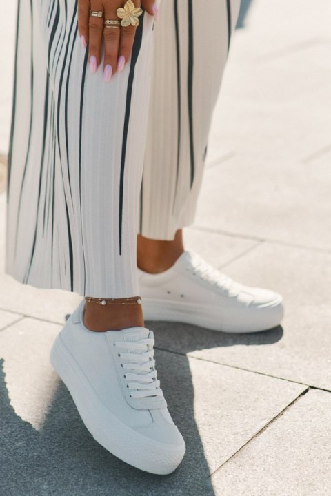 Trampki Model Big Star RR274337 White - Step in style Trampki Model Big Star RR274337 White - Step in style