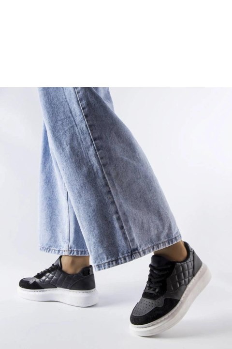 Czarne sneakersy damskie Latoya - Solea Czarne sneakersy damskie Latoya - Solea
