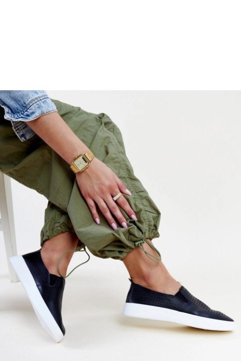 Czarne ażurowe wsuwane tenisówki Dafina - Solea Czarne ażurowe wsuwane tenisówki Dafina - Solea