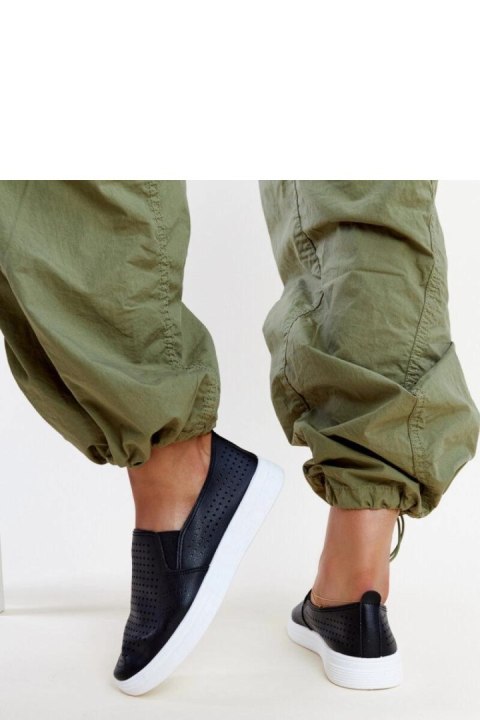 Czarne ażurowe wsuwane tenisówki Dafina - Solea Czarne ażurowe wsuwane tenisówki Dafina - Solea