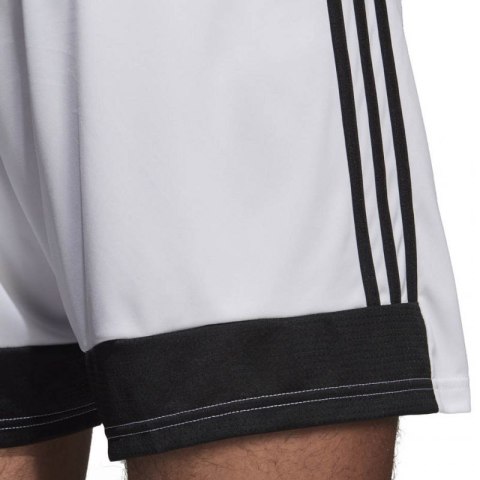 Spodenki adidas Tastigo 19 Shorts M DP3247 Spodenki adidas Tastigo 19 Shorts M DP3247