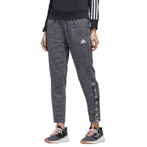 Spodnie adidas Essentials Tape Pant W GE1132 Spodnie adidas Essentials Tape Pant W GE1132