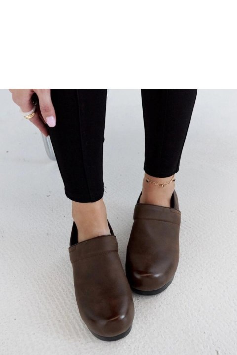 Brązowe półbuty na platformie Montoro - Solea Brązowe półbuty na platformie Montoro - Solea