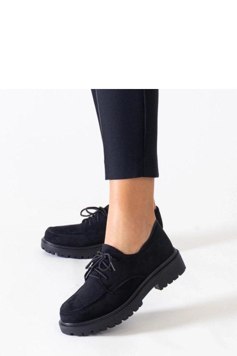 Czarne casualowe sznurowane półbuty z eko-zamszu Eduardana - Solea Czarne casualowe sznurowane półbuty z eko-zamszu Eduardana - Solea