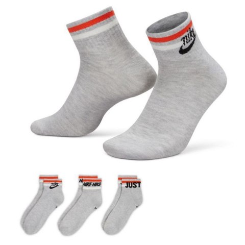 Skarpety Nike Everyday Essential 3Pack DX5080 050 Skarpety Nike Everyday Essential 3Pack DX5080 050
