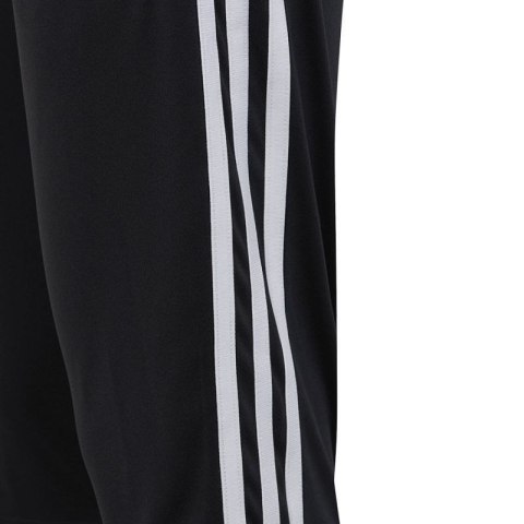 Spodenki adidas Tiro 23 3/4 Pants Jr HS3552 Spodenki adidas Tiro 23 3/4 Pants Jr HS3552