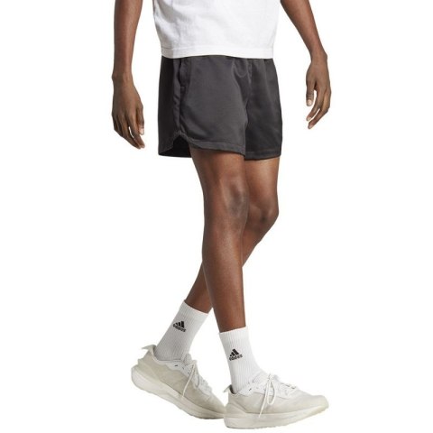 Spodenki adidas XPRESS Short M IB8396 Spodenki adidas XPRESS Short M IB8396