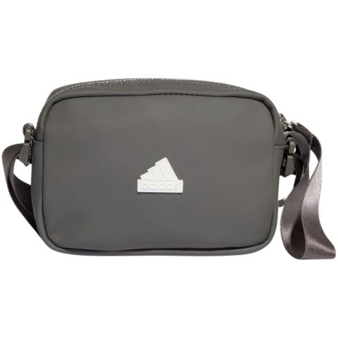 Torebka adidas Essentials Polyurethane6 IN1865 Torebka adidas Essentials Polyurethane6 IN1865