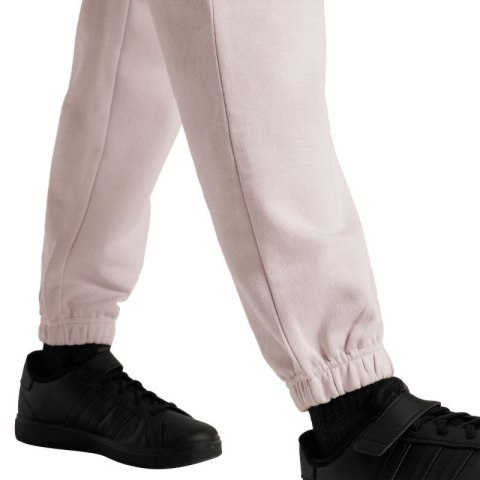 Spodnie adidas Essentials Small Logo Feel Cozy Fleece Jr JF8746 Spodnie adidas Essentials Small Logo Feel Cozy Fleece Jr JF8746