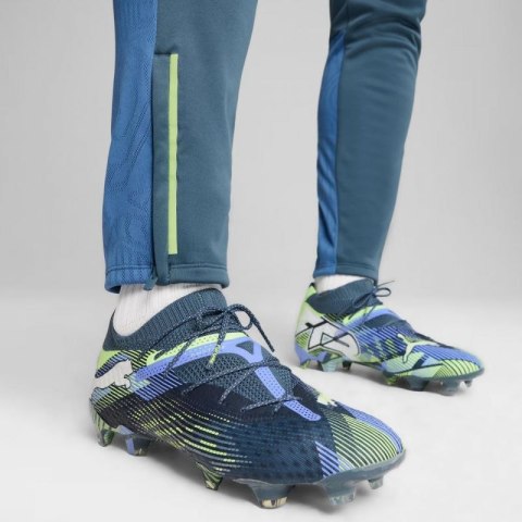 Buty piłkarskie Puma Future 7 Ultimate FG/AG M 107916 03