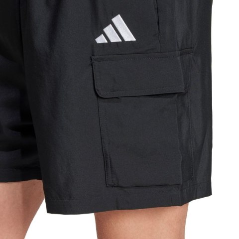 Spodenki adidas Essentials Small Logo Cargo Chelsea M JF3530