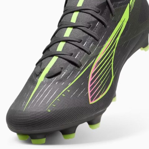 Buty piłkarskie Puma Ultra 5 Match FG/MG M 108166-03