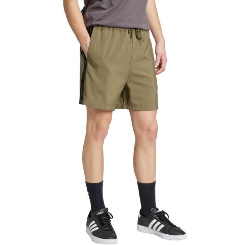 Spodenki adidas Essentials 3-Stripes Chelsea M JW1901