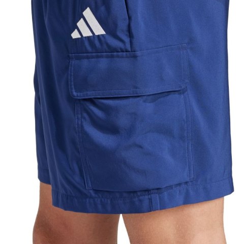 Spodenki adidas Essentials Small Logo Cargo Chelsea M JF3532