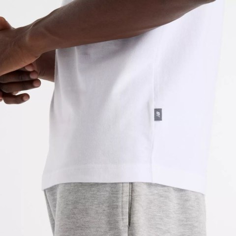 Koszulka New Balance Sport Graphic M MT51940WT Koszulka New Balance Sport Graphic M MT51940WT