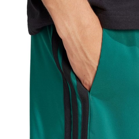 Spodenki adidas Essentials 3-Stripes Chelsea M JW1910