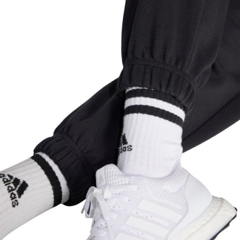 Spodnie adidas Essentials Linear French Terry Cuffed W JC5948 Spodnie adidas Essentials Linear French Terry Cuffed W JC5948