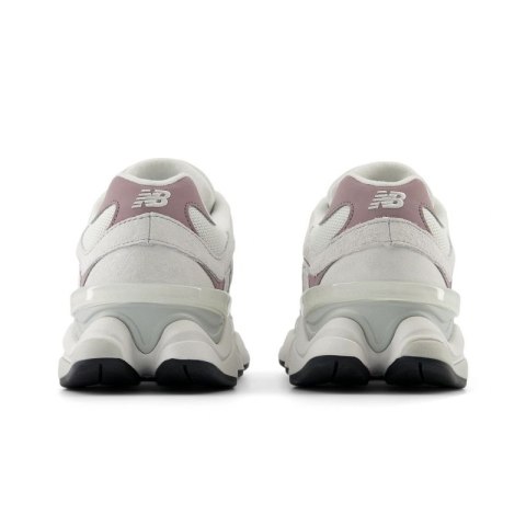 Buty sportowe New Balance U9060EEJ