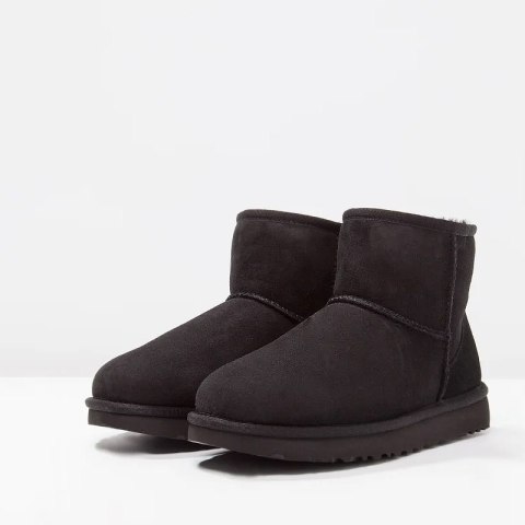 UGG Classic Mini II - 1016222-BLK, Czarny